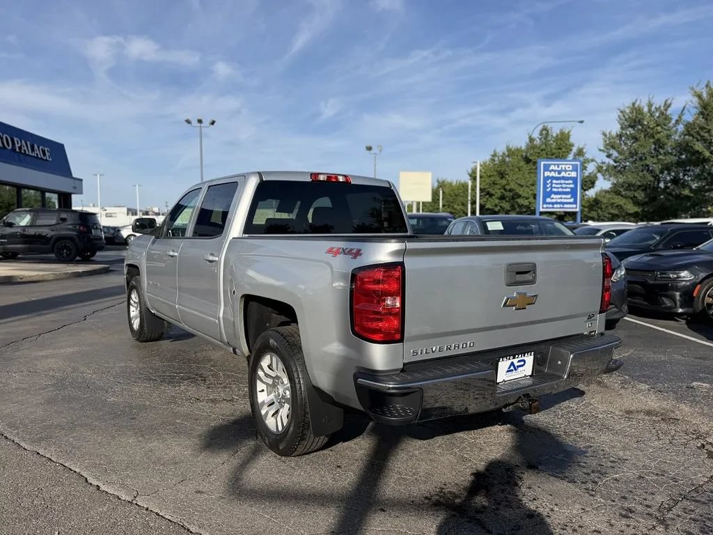 Used 2017 Chevrolet Silverado 1500 LT w/ All Star Edition AWD/4WD image 4