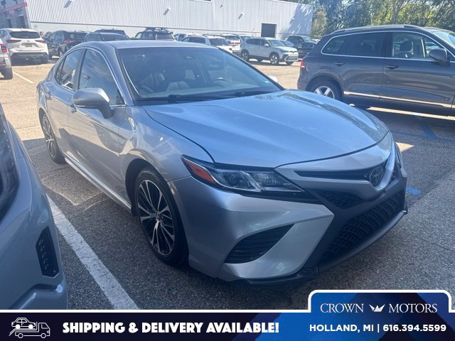 Used 2018 Toyota Camry SE w/ Convenience Package