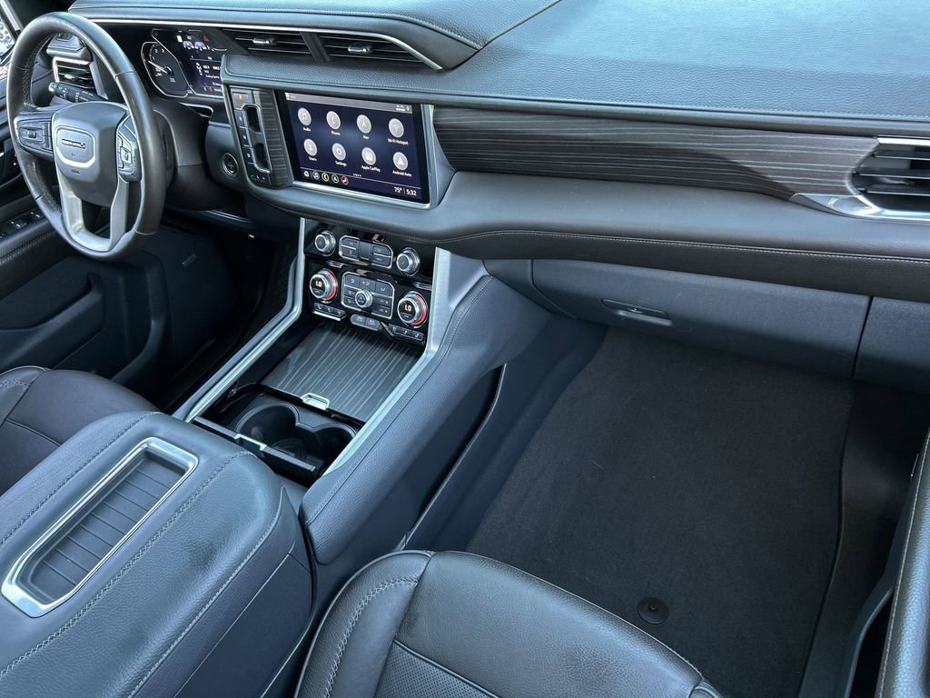 Used 2021 GMC Yukon XL Denali w/ Denali Ultimate Package image 30