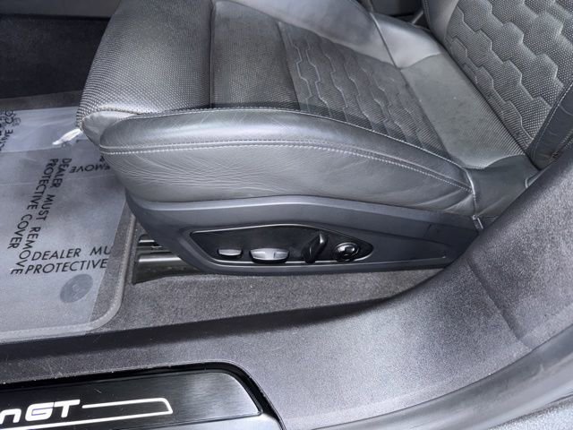 Used 2022 Audi e-tron GT Prestige w/ Prestige Package image 6