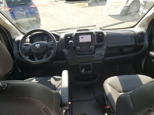 Used 2025 RAM ProMaster 2500 w/ Convenience Group FWD image 10
