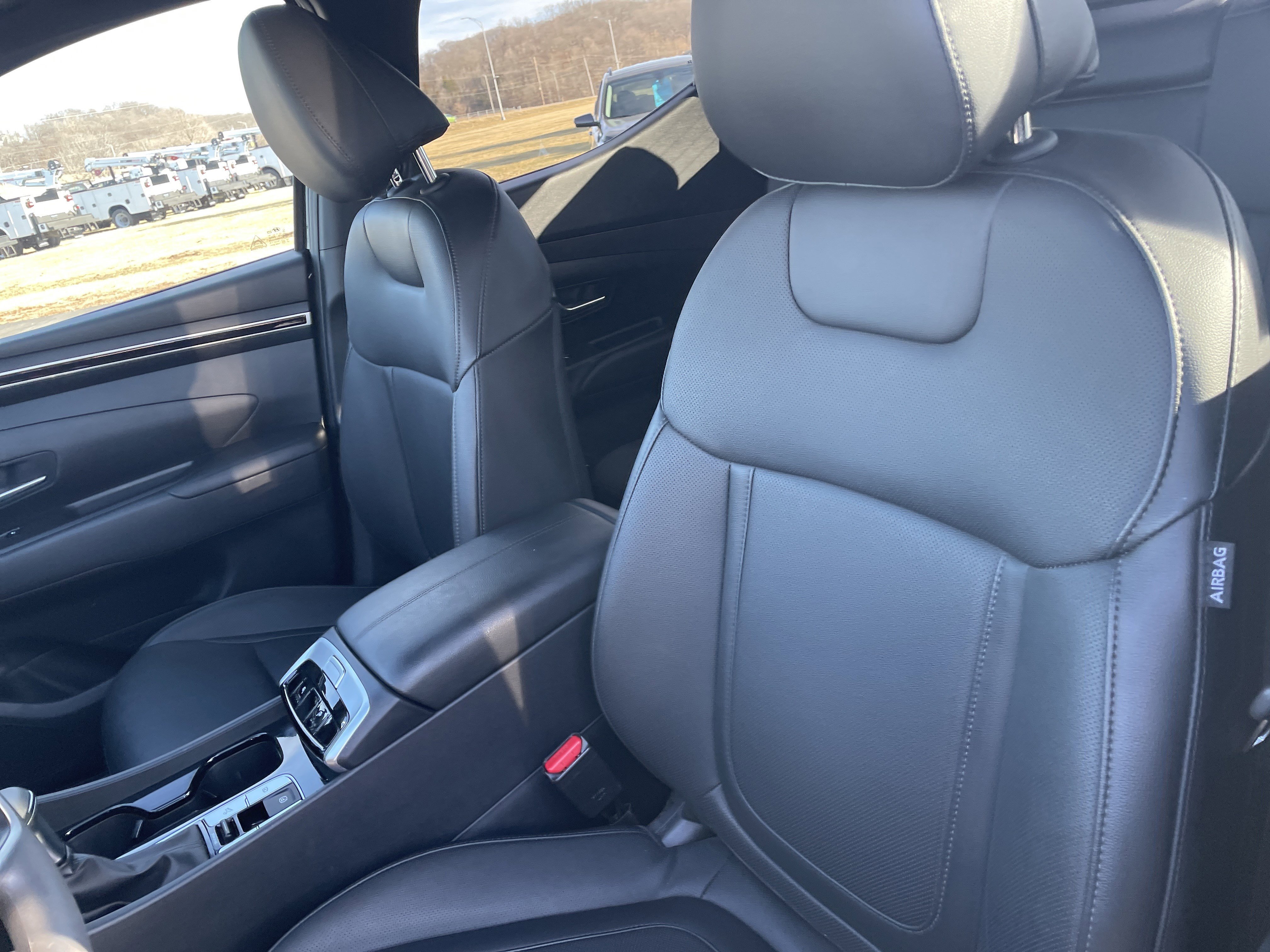 Used 2024 Hyundai Santa Cruz Night image 13