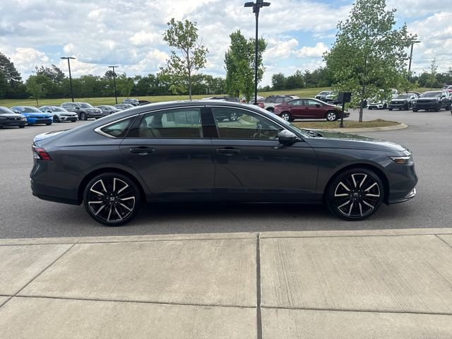 Used 2023 Honda Accord Touring image 5