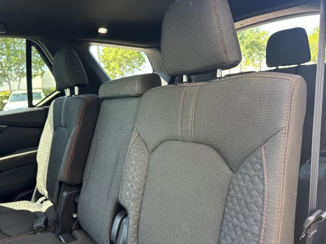 Used 2024 Honda Pilot Sport image 24