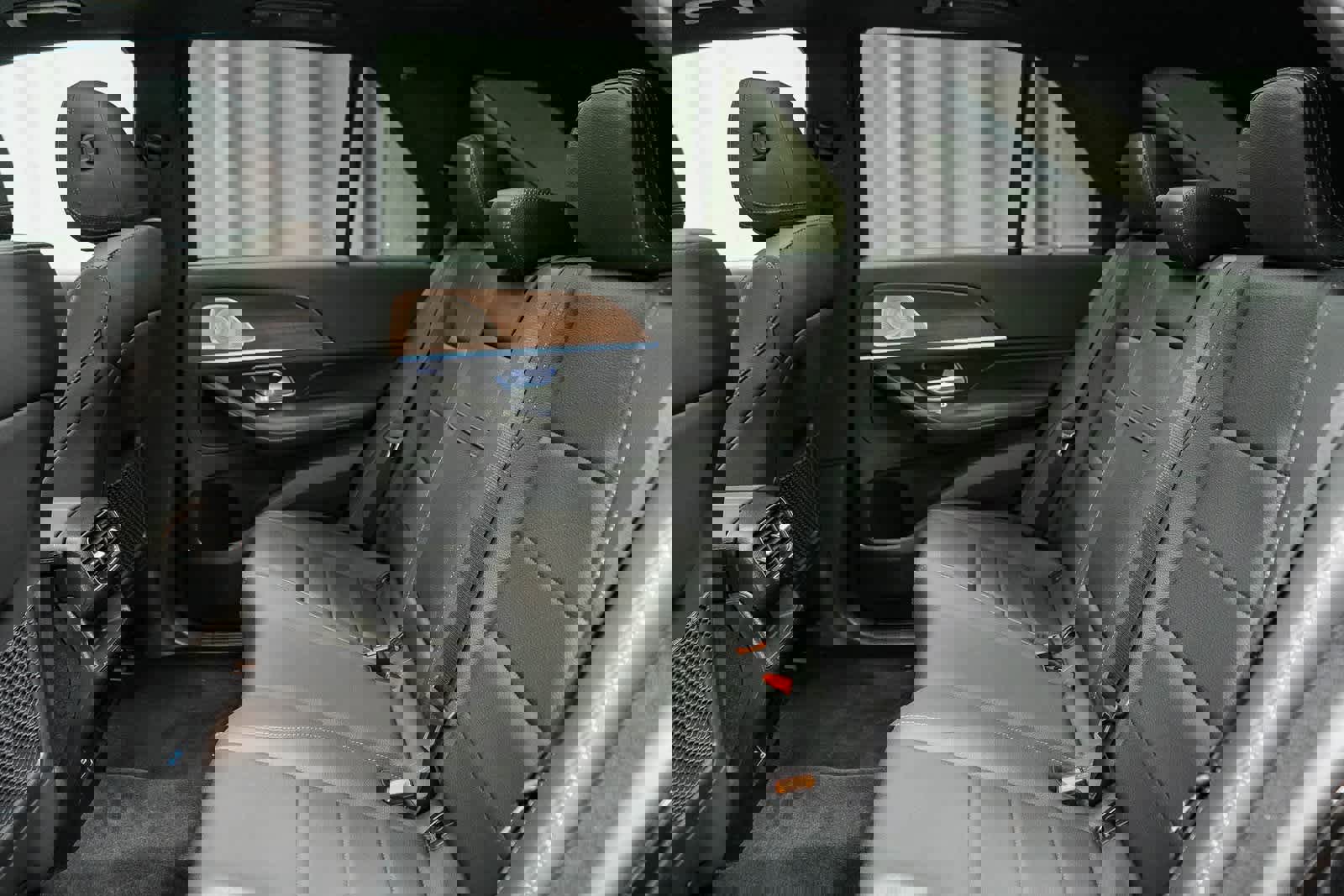 Used 2025 Mercedes-Benz GLE 450 4MATIC image 18