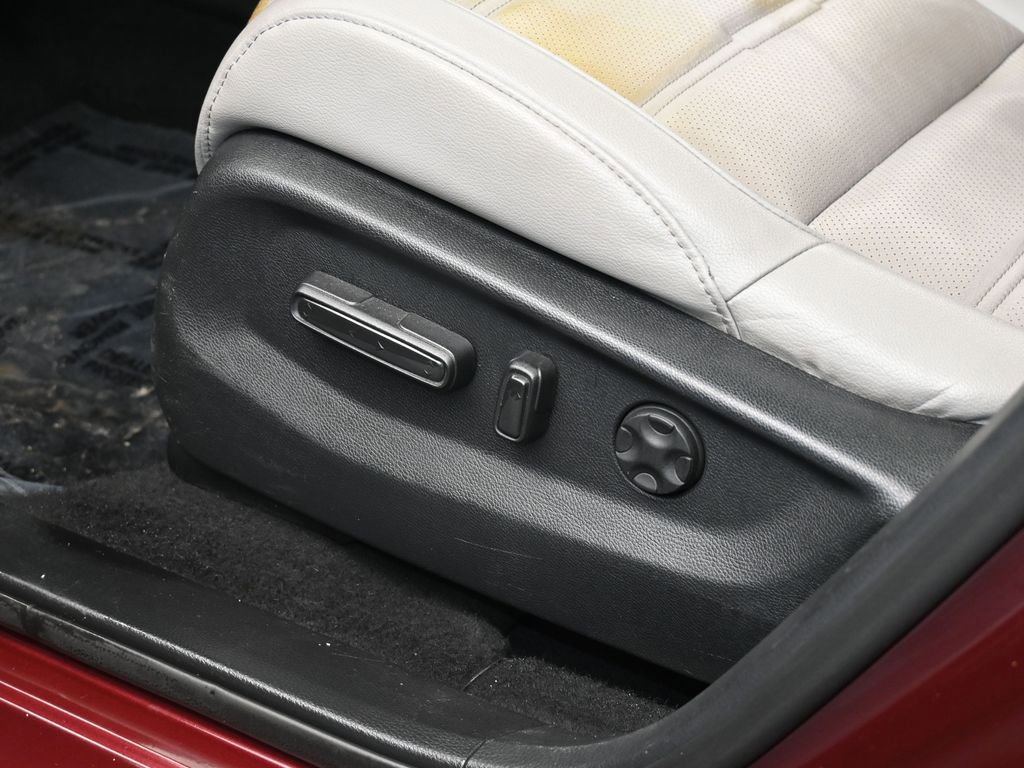 Used 2017 Honda CR-V EX-L image 13