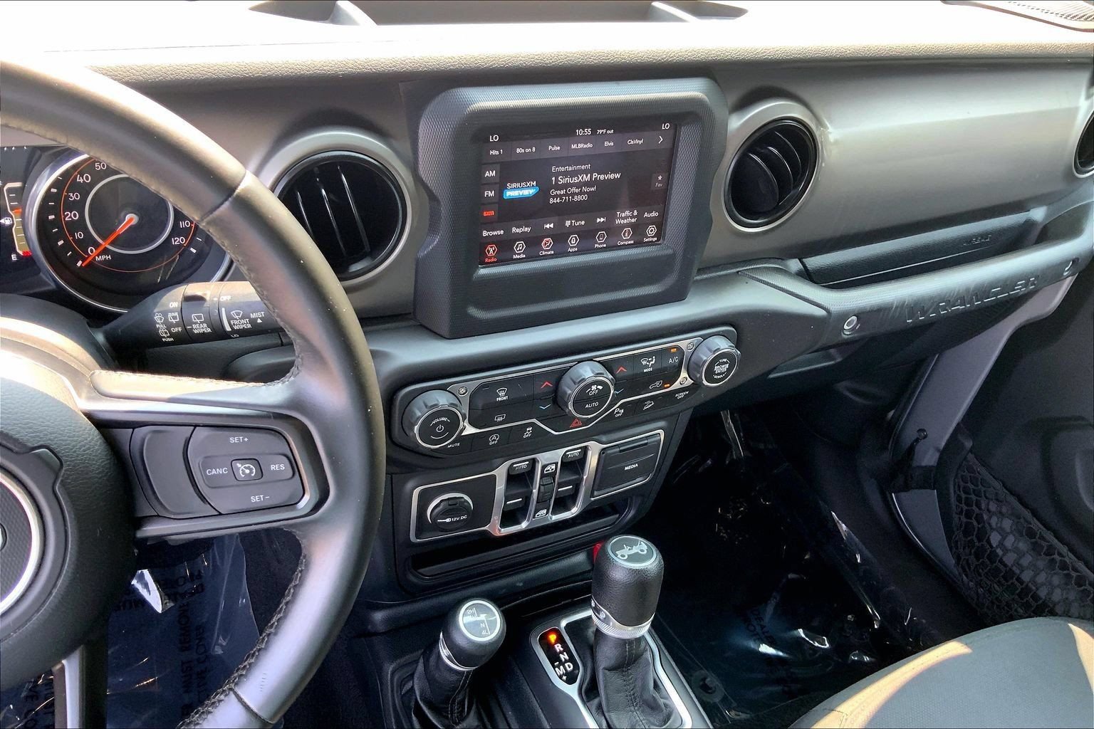 Used 2018 Jeep Wrangler Unlimited Sport S AWD/4WD image 6