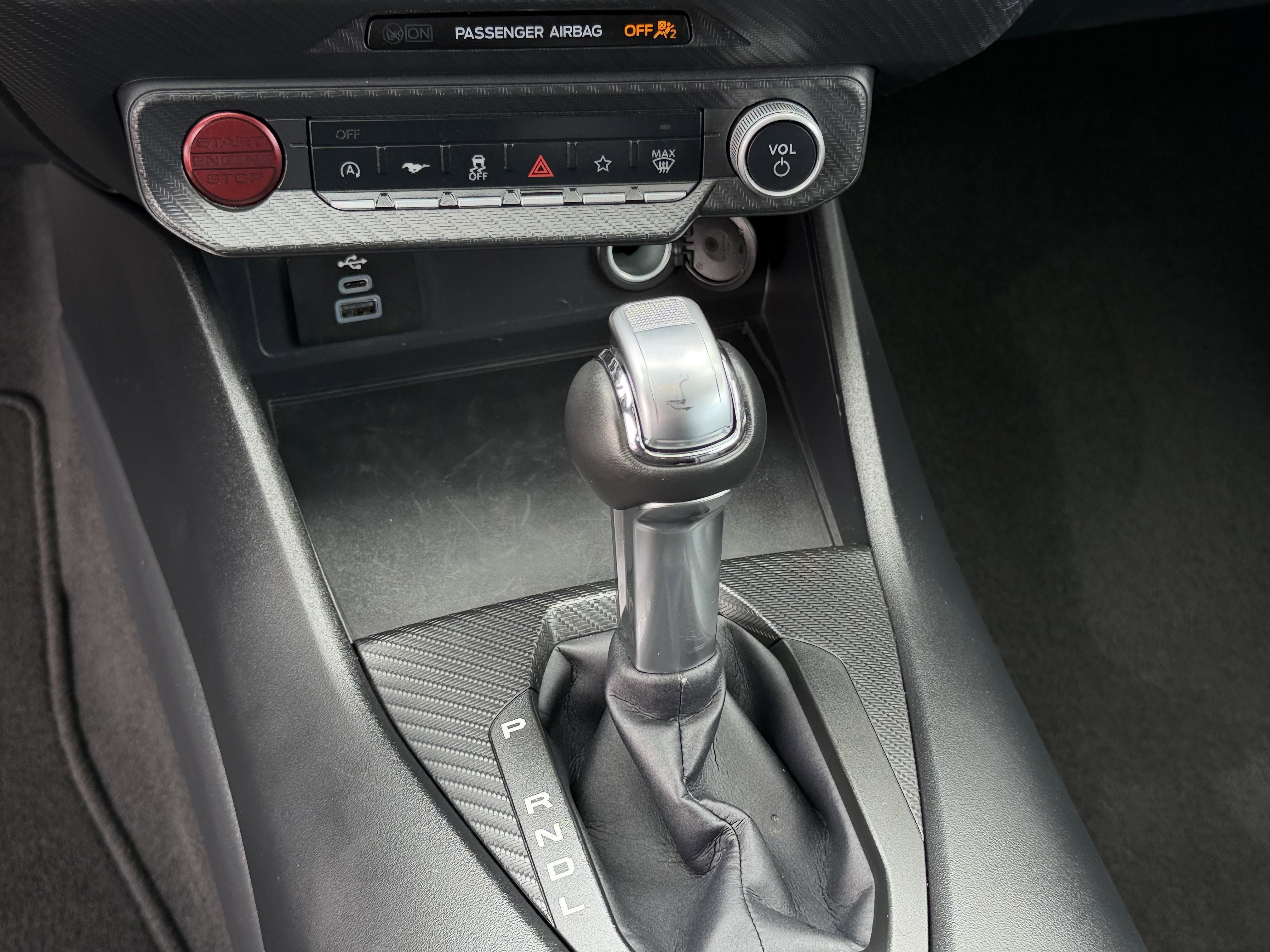 Certified 2025 Ford Mustang Premium image 15