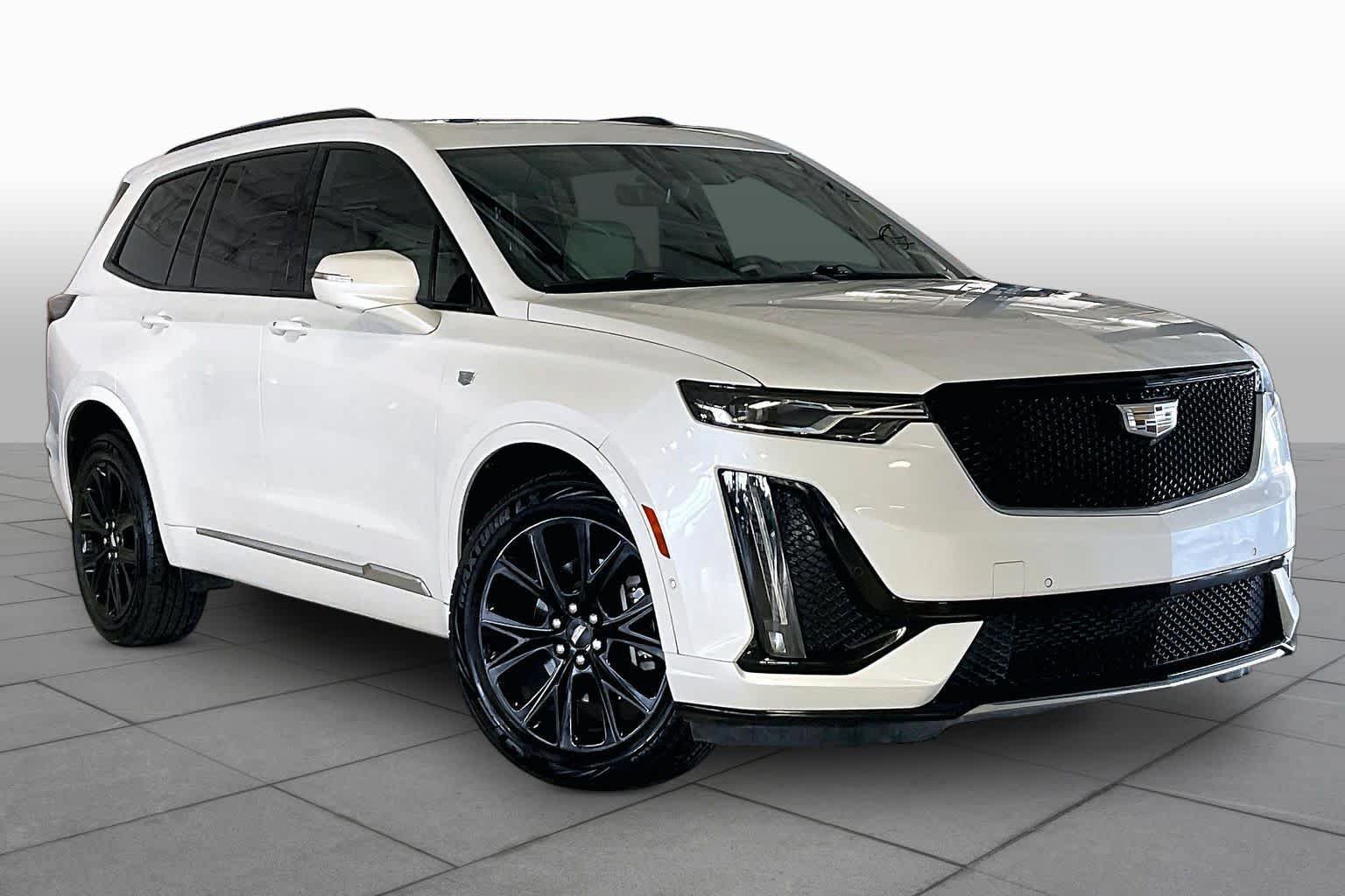 Used 2020 Cadillac XT6 Sport AWD/4WD image 2