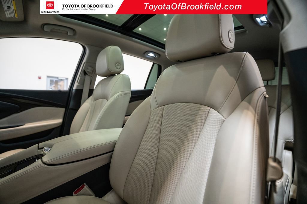 Used 2020 Buick Envision Essence image 5