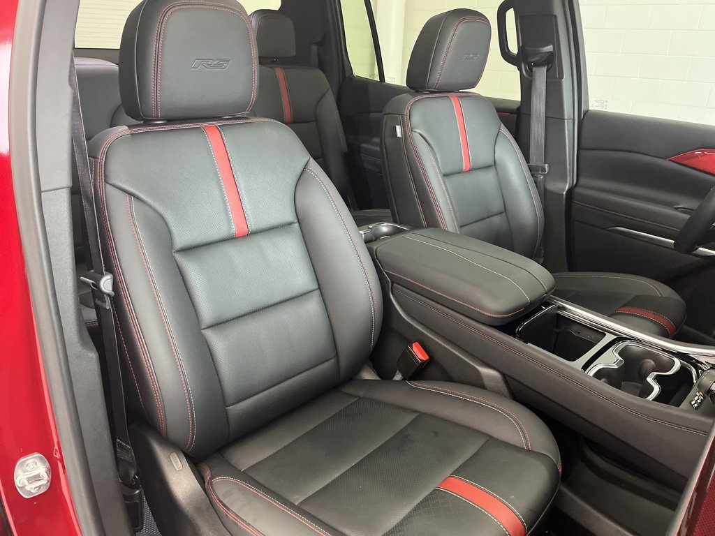 Used 2024 Chevrolet Traverse RS w/ LPO, Floor Liner Package image 42