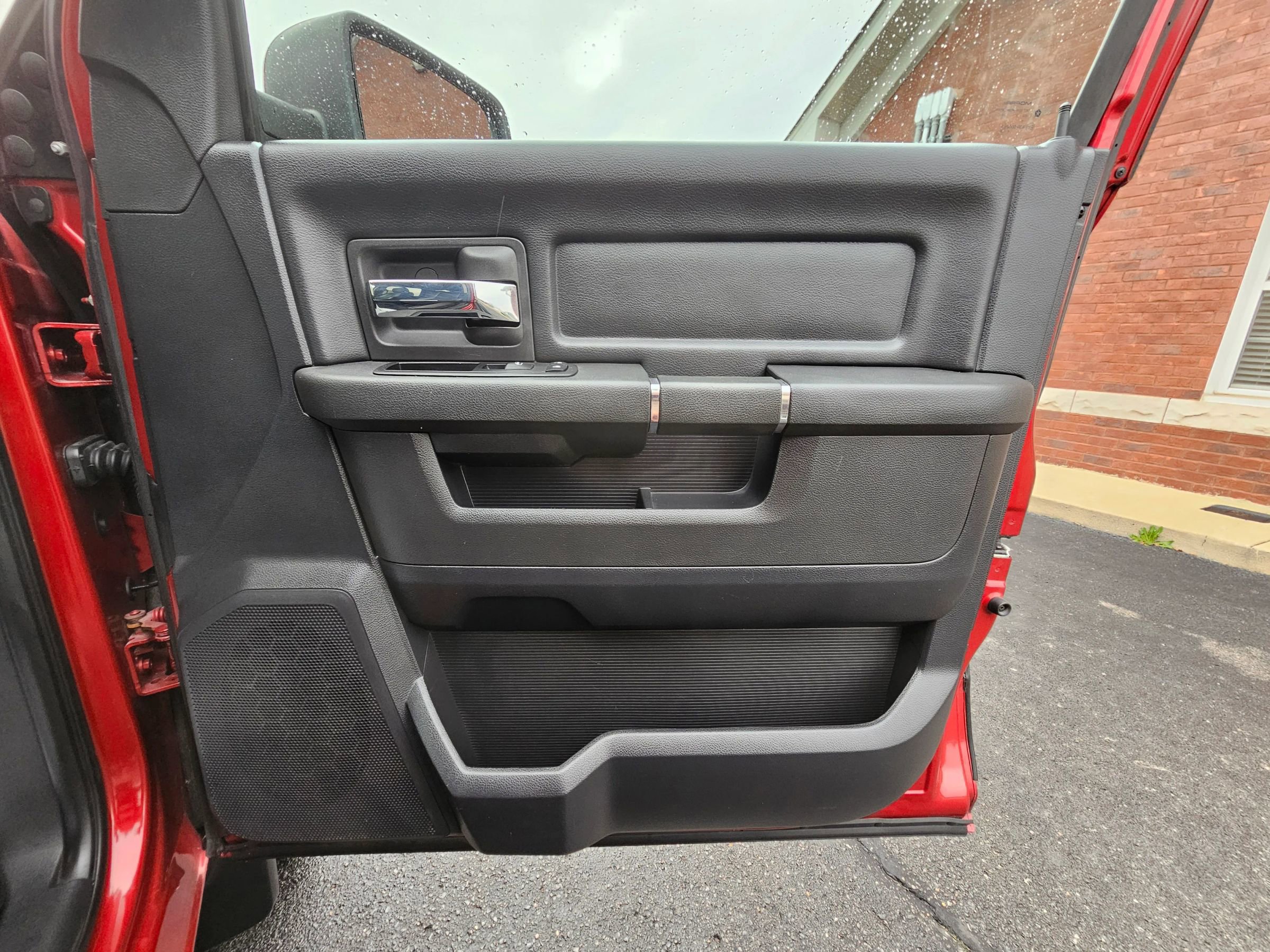 Used 2010 Dodge Ram 1500 Truck Sport image 14