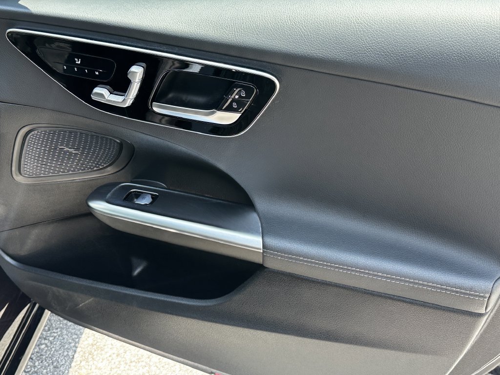 Certified 2025 Mercedes-Benz C 300 4MATIC Sedan image 16