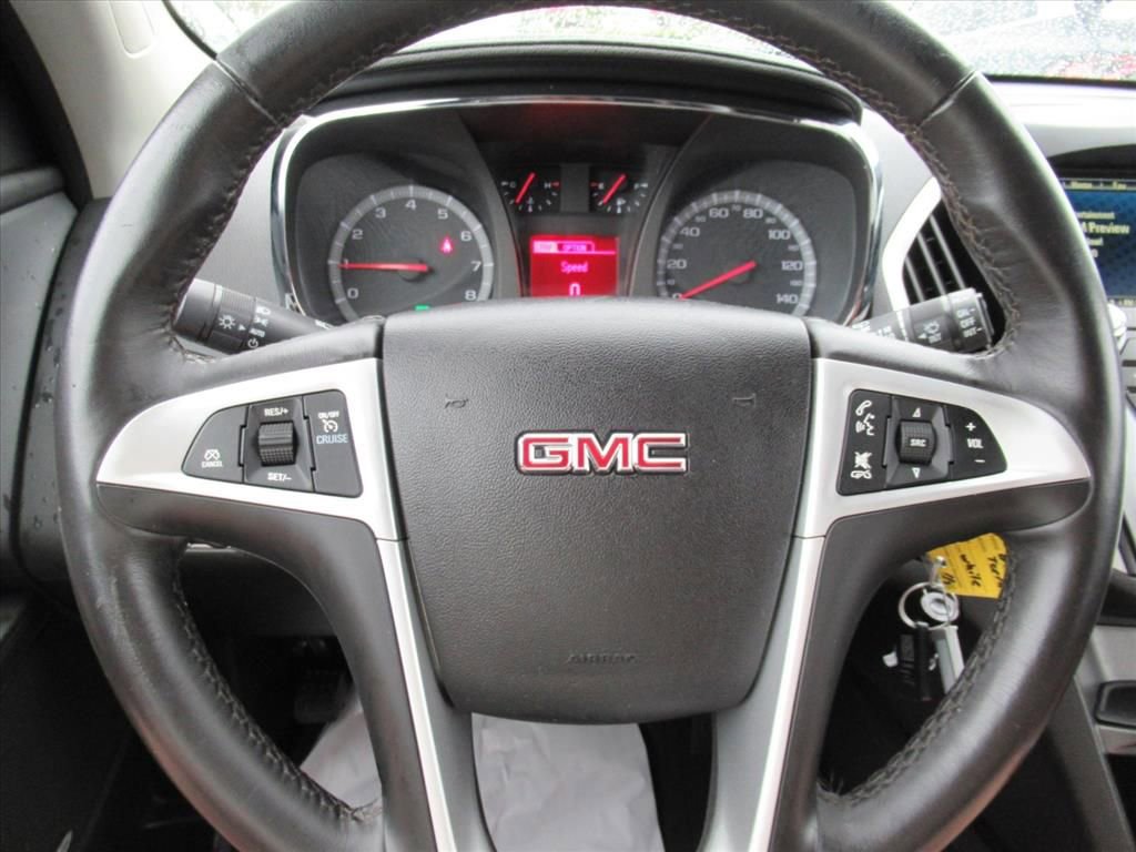 Used 2017 GMC Terrain SLT image 19