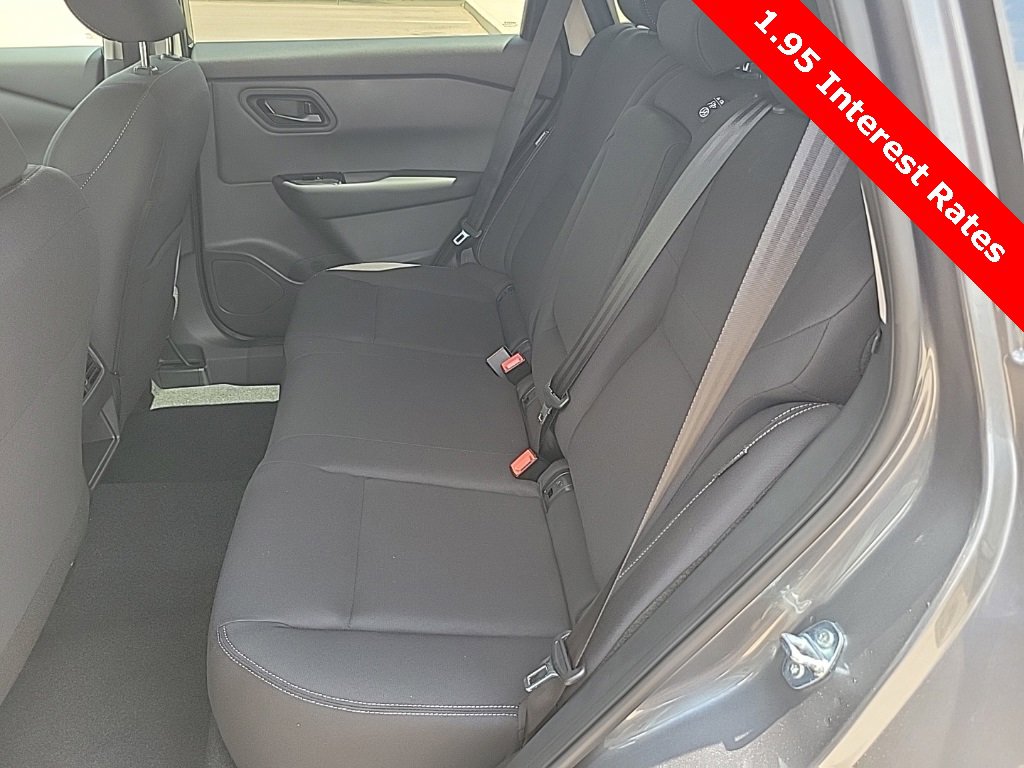 New 2026 Nissan Rogue S image 32