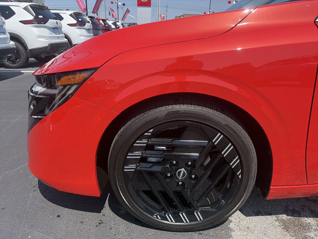 New 2026 Nissan Sentra SR FWD image 10