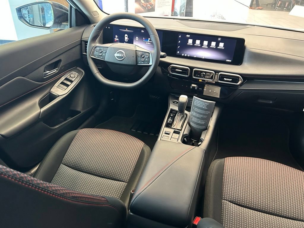New 2026 Nissan Sentra SR w/ Floor Mat Package FWD image 10