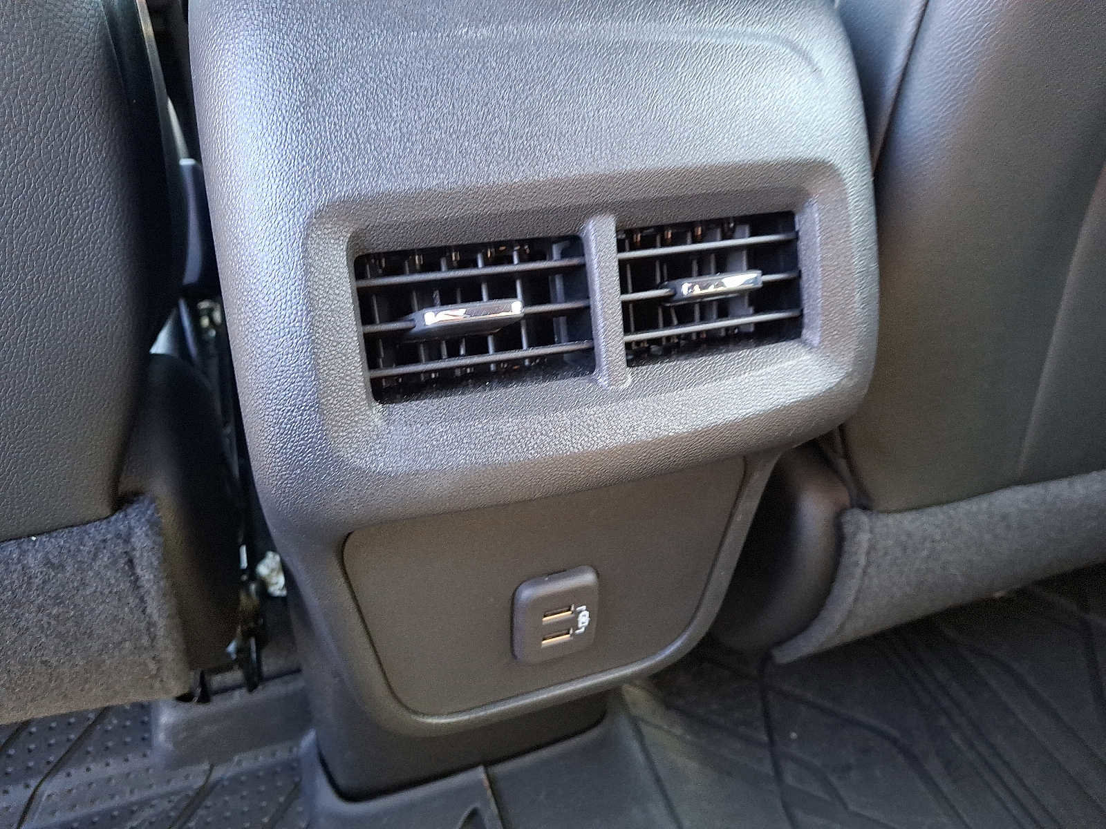 Certified 2023 Chevrolet Equinox RS w/ LPO, Floor Liner Package image 11