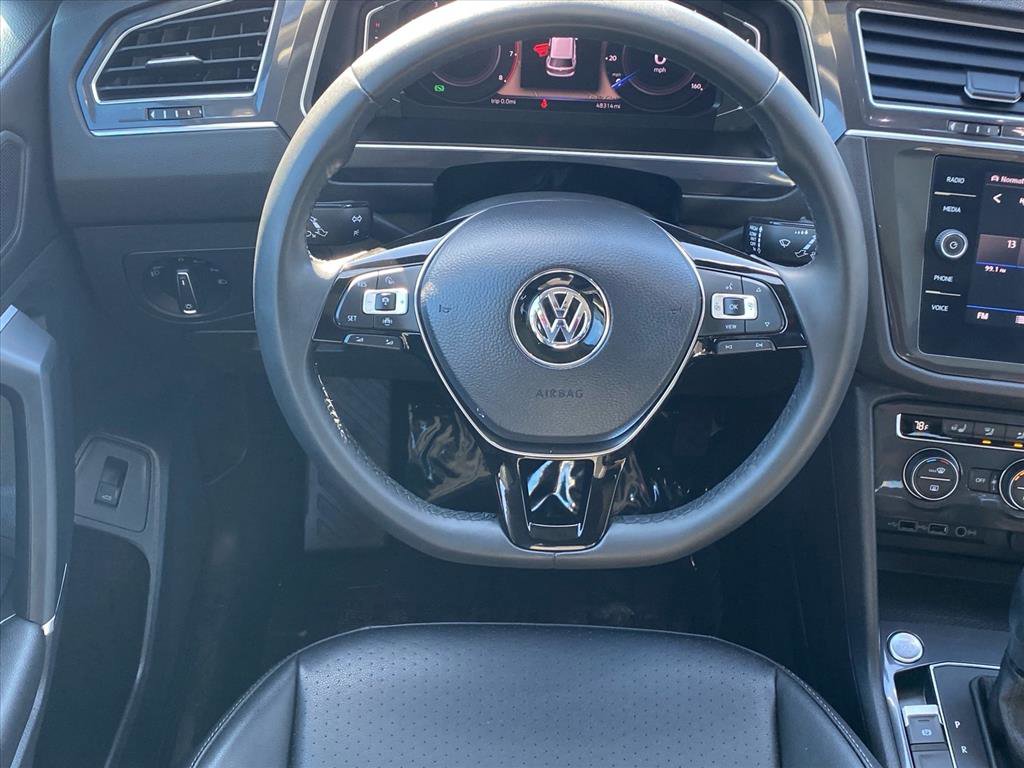 Used 2020 Volkswagen Tiguan SEL image 5