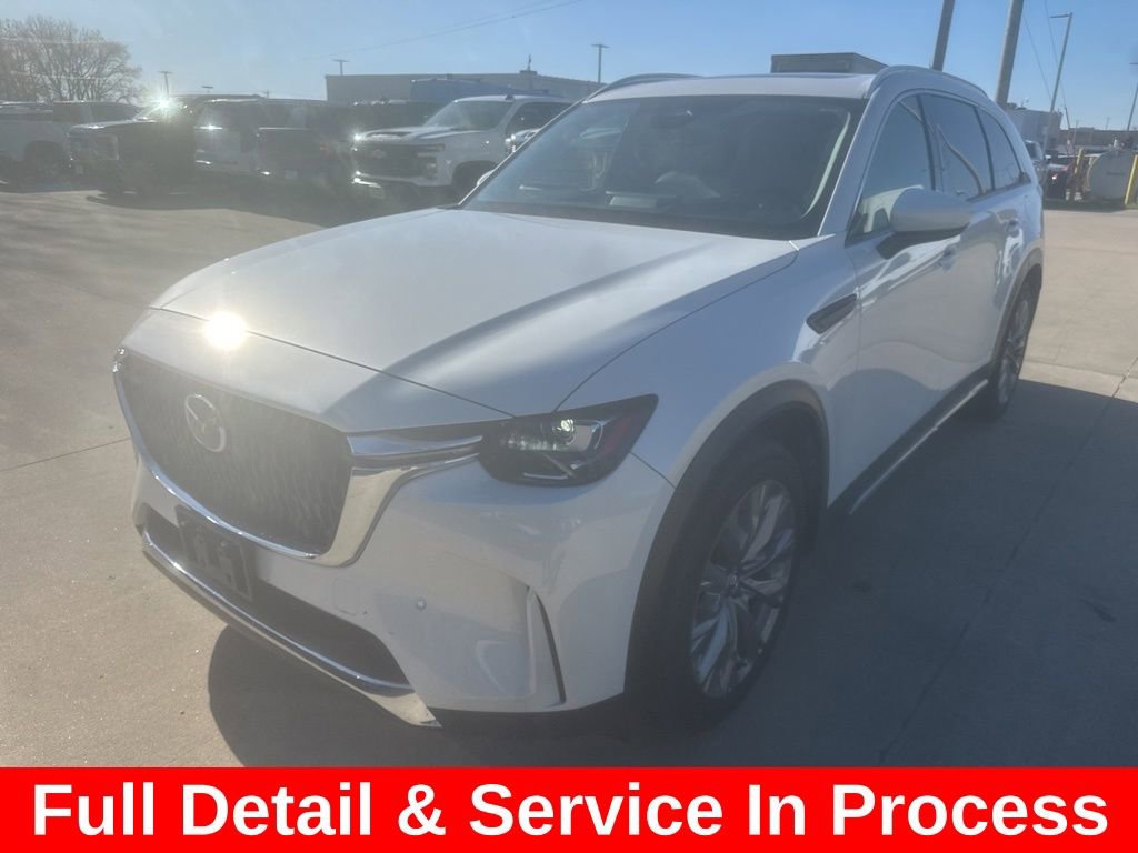 Used 2024 MAZDA CX-90 3.3 Turbo w/ Premium Plus Pkg image 3