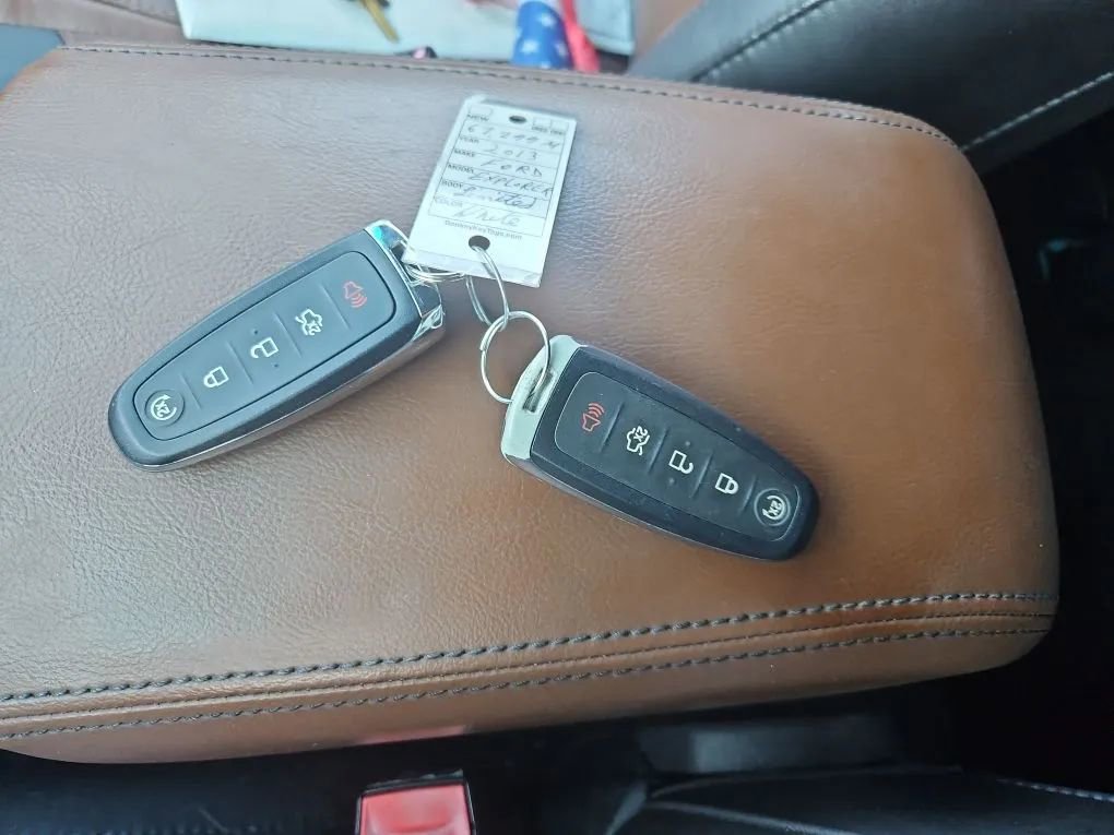 Used 2013 Ford Explorer Limited image 51