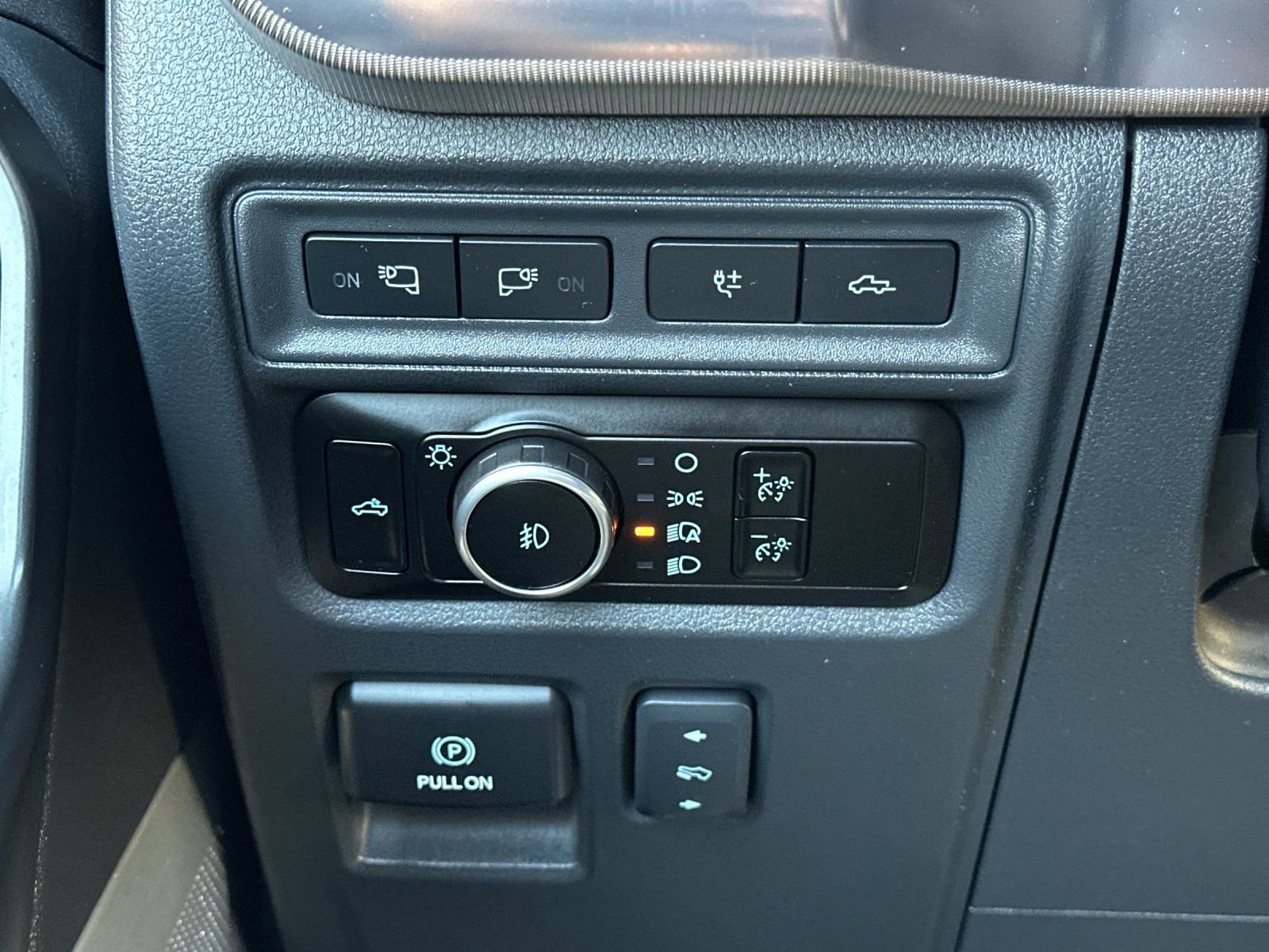 Used 2023 Ford F150 Raptor w/ Raptor Carbon Fiber Package image 33