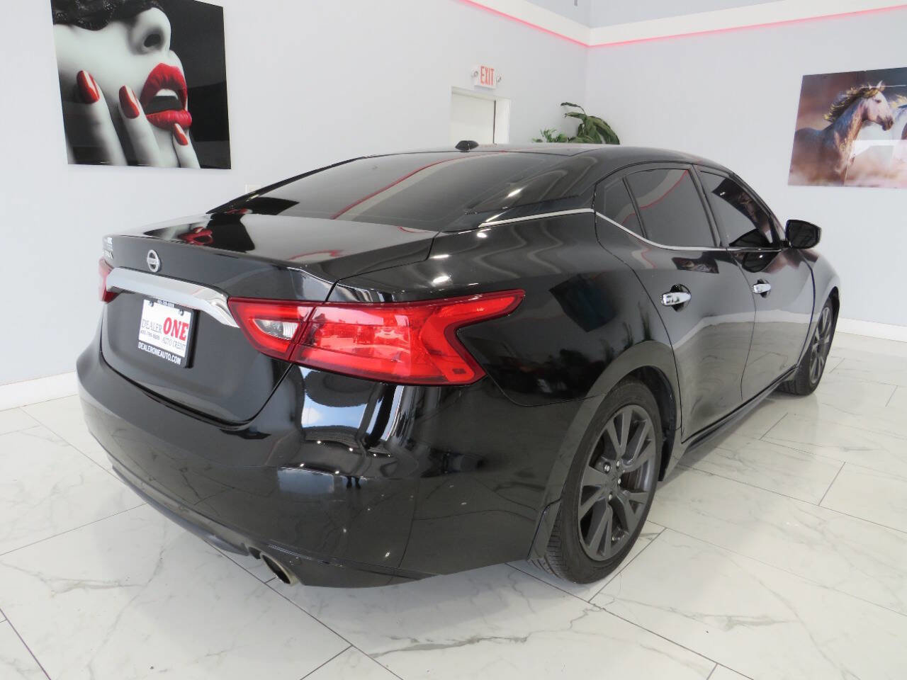 Used 2017 Nissan Maxima 3.5 S image 3