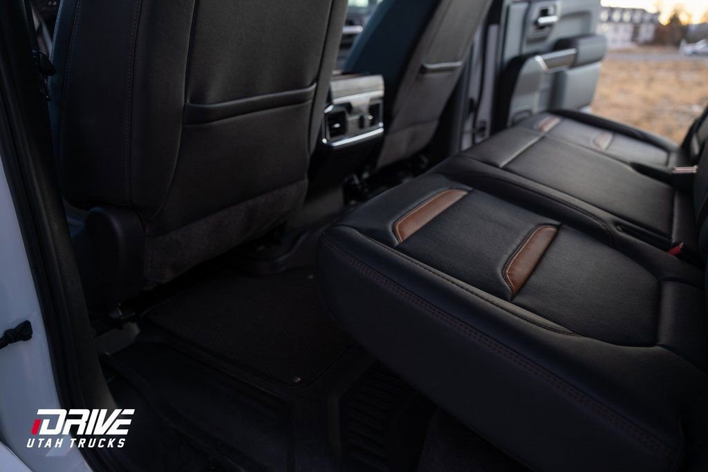 Used 2022 GMC Sierra 1500 AT4 w/ AT4 Premium Package image 23