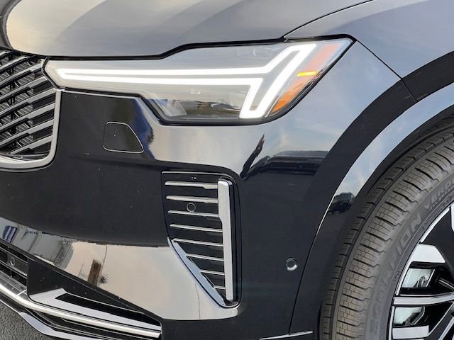 New 2026 Volvo XC90 T8 Ultra image 9