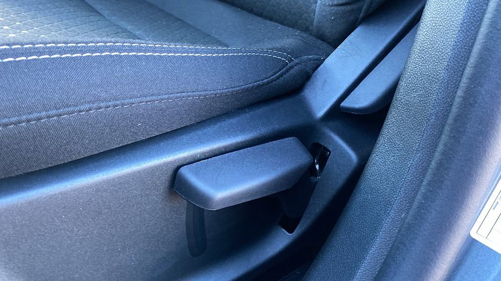 Used 2025 Ford Escape Active image 19