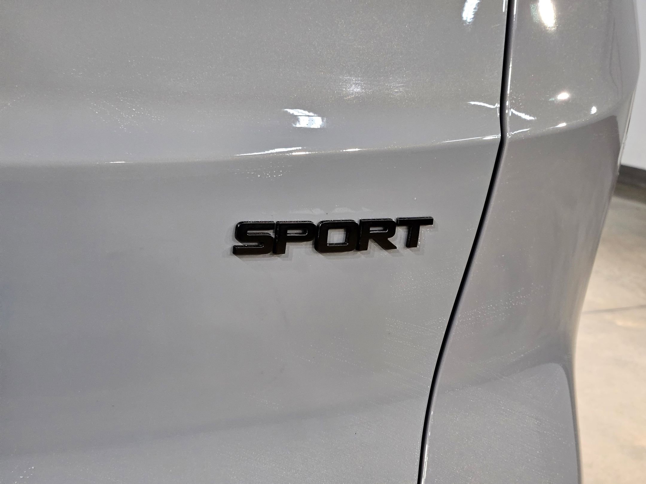 Used 2025 Honda CR-V Sport-L image 40