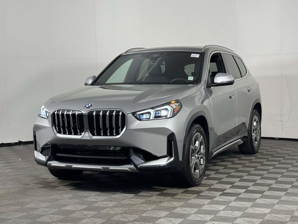 Used 2023 BMW X1 xDrive28i w/ Convenience Package AWD/4WD image 7
