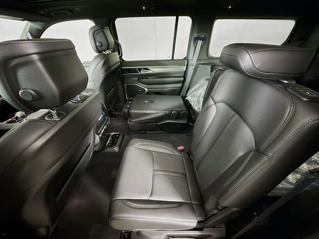 New 2026 Jeep Grand Wagoneer 4WD image 23