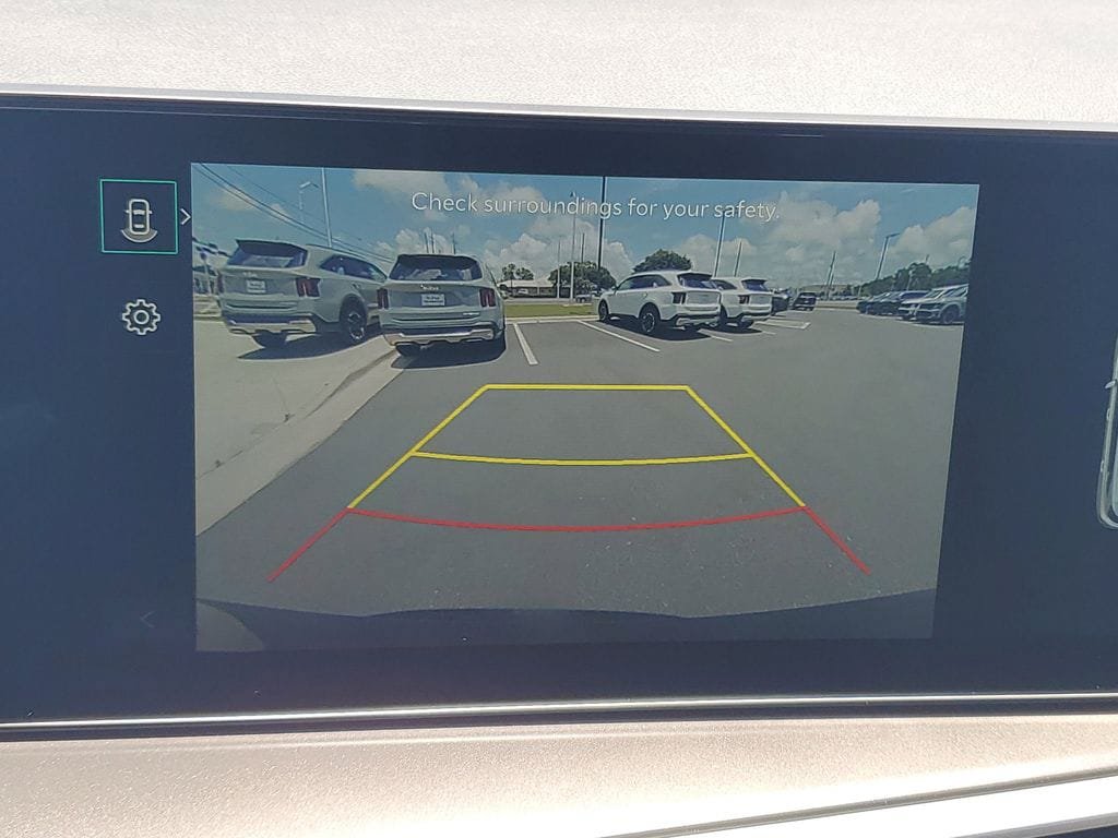 New 2026 Kia Sorento S w/ S Panoramic Sunroof Package FWD image 17