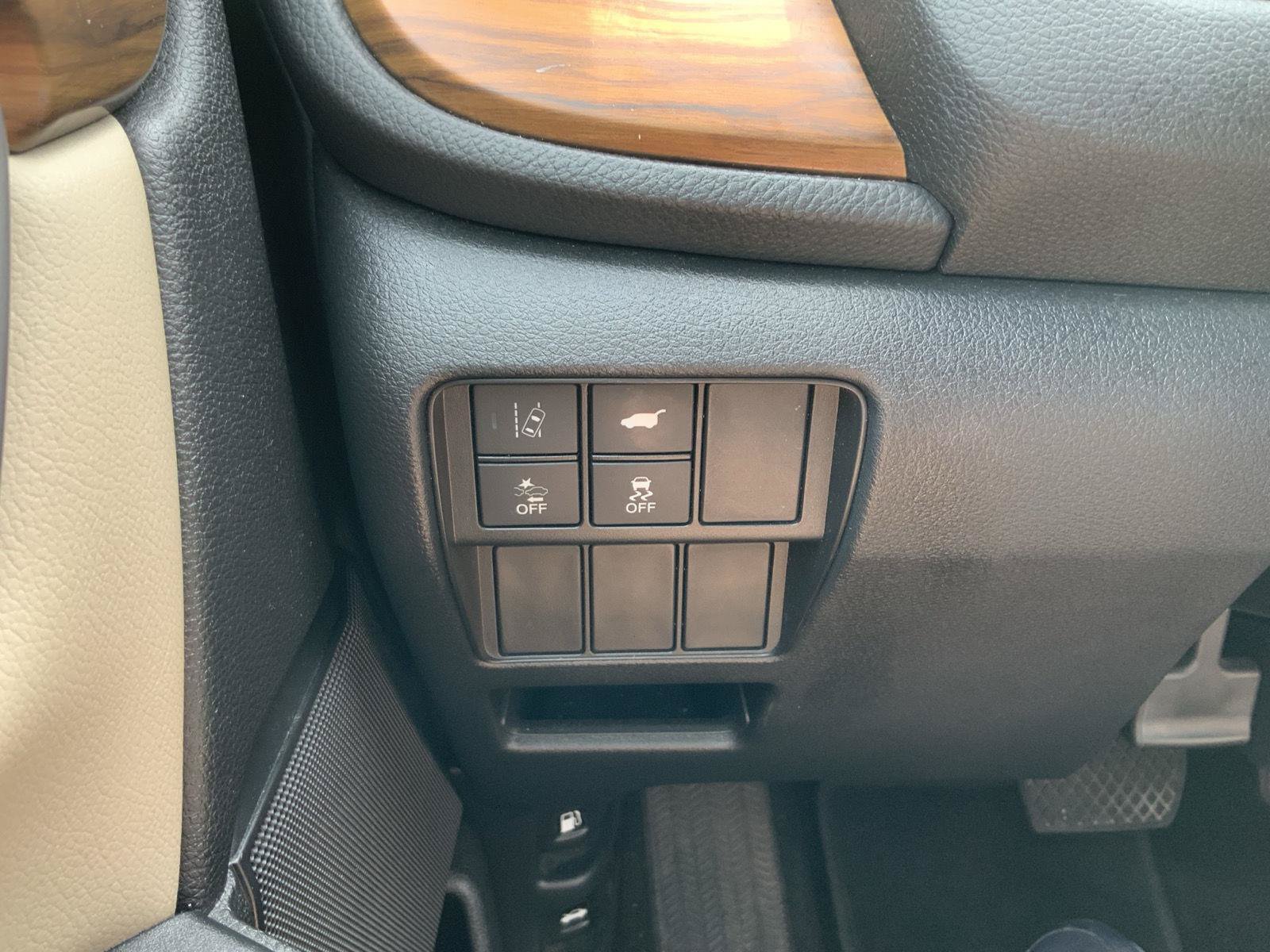 Used 2018 Honda CR-V Touring image 28