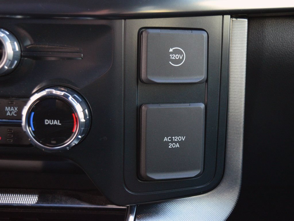 Used 2024 Ford F150 Platinum AWD/4WD image 29