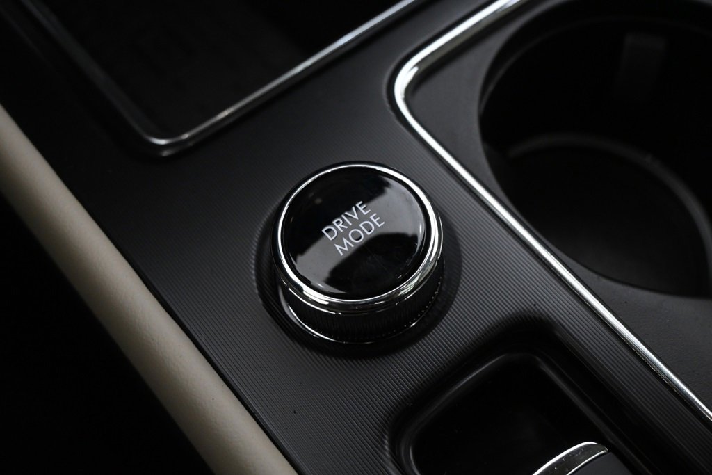 New 2026 Lincoln Corsair Premiere image 33