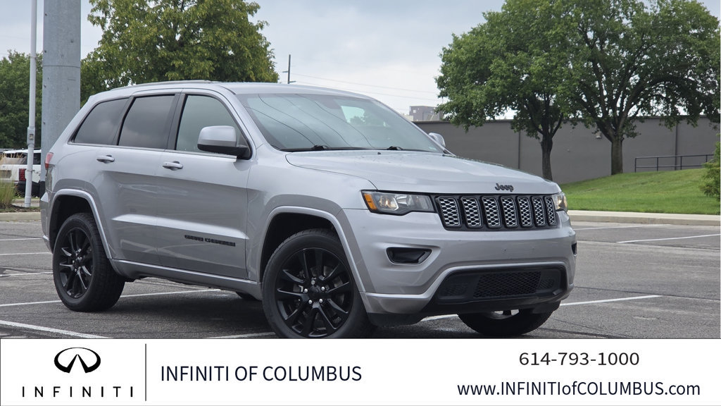 Used 2018 Jeep Grand Cherokee Altitude AWD/4WD image 1