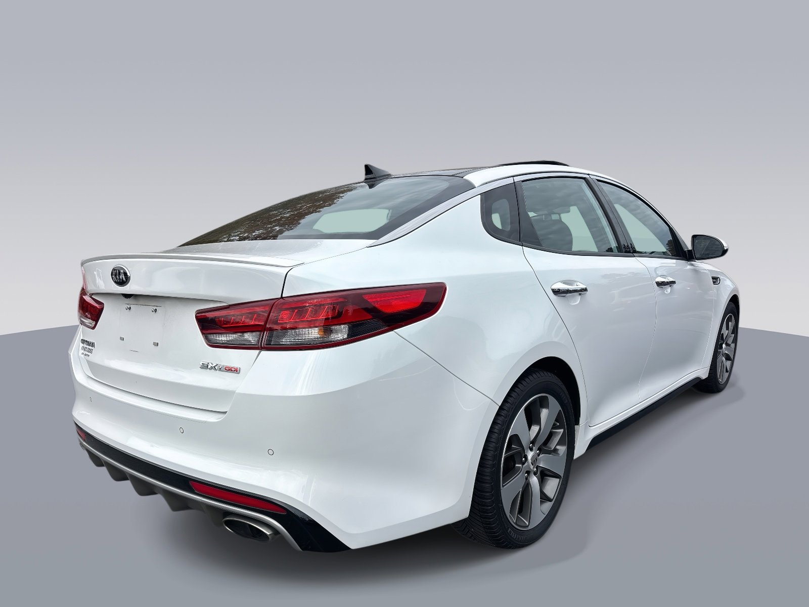 Used 2017 Kia Optima SX w/ Launch Edition Package image 3