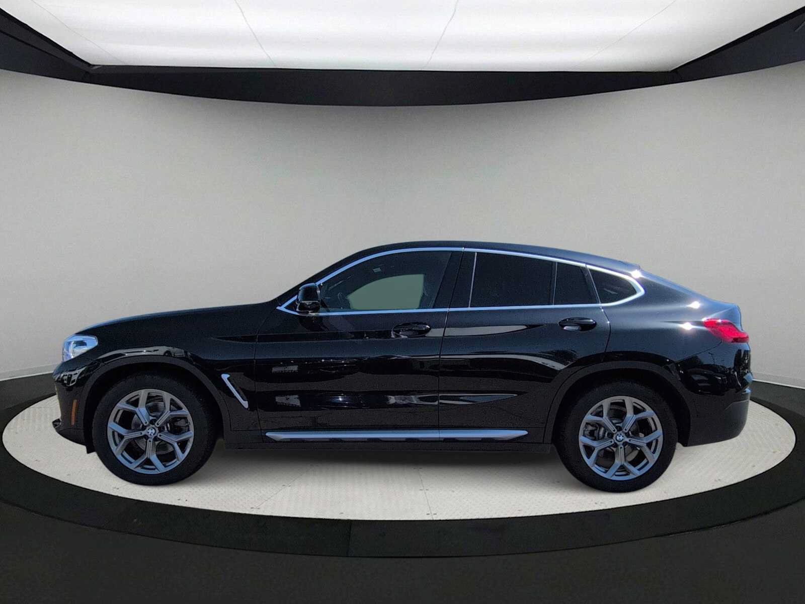 Used 2020 BMW X4 xDrive30i w/ Convenience Package AWD/4WD image 5