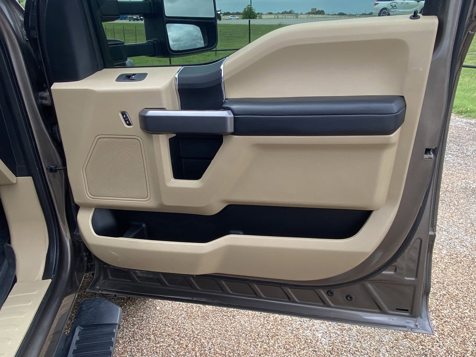 Used 2020 Ford F450 XLT w/ FX4 Off-Road Package AWD/4WD image 11