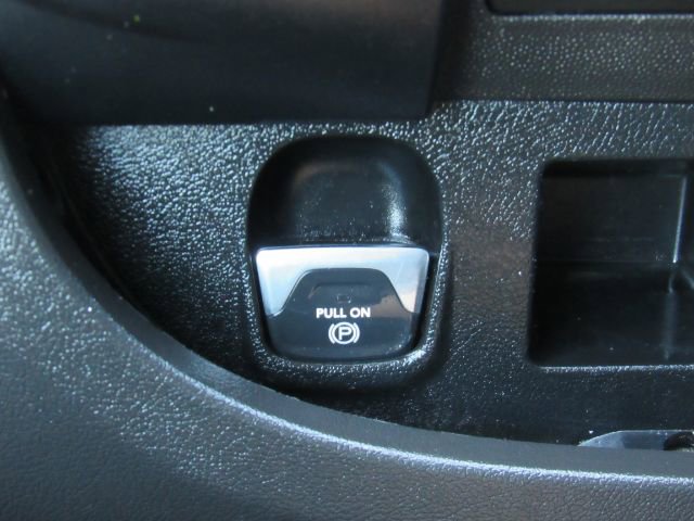 Used 2025 RAM ProMaster 2500 w/ Convenience Group image 27