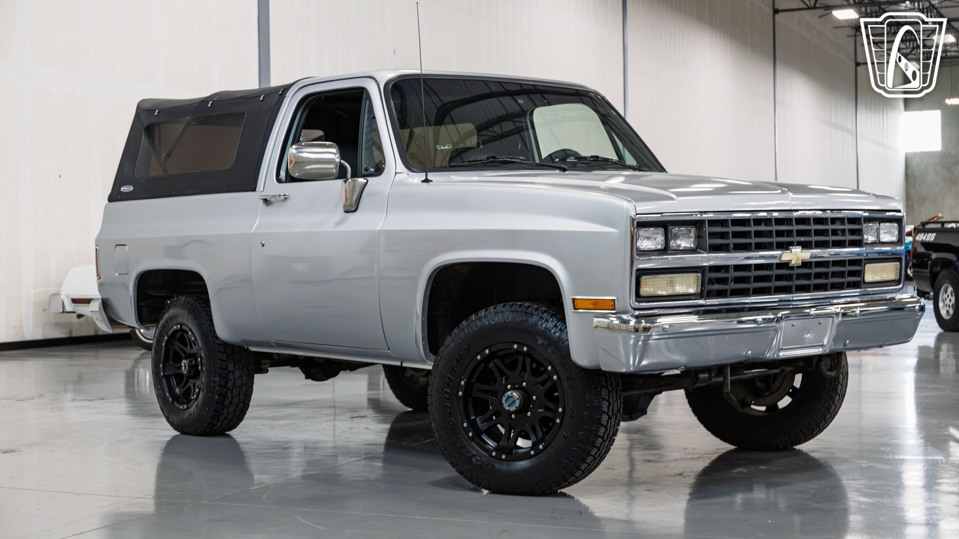 Used 1991 Chevrolet Blazer 4WD image 4