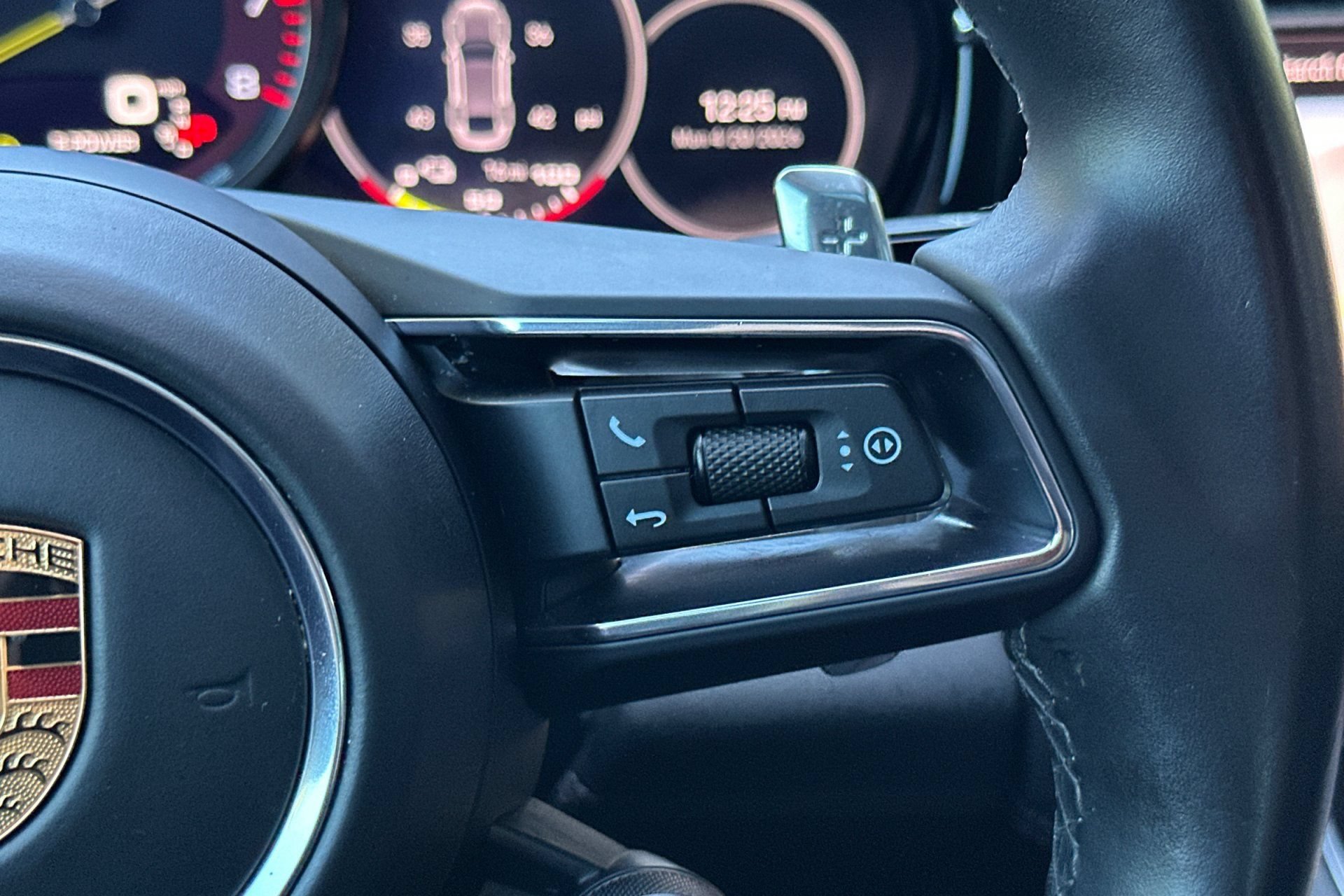 Certified 2022 Porsche Panamera 4S AWD/4WD image 30