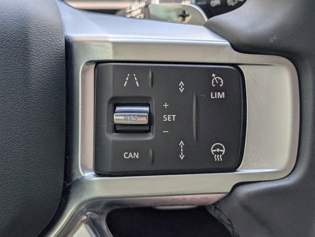 Certified 2024 Land Rover Discovery Dynamic SE image 27