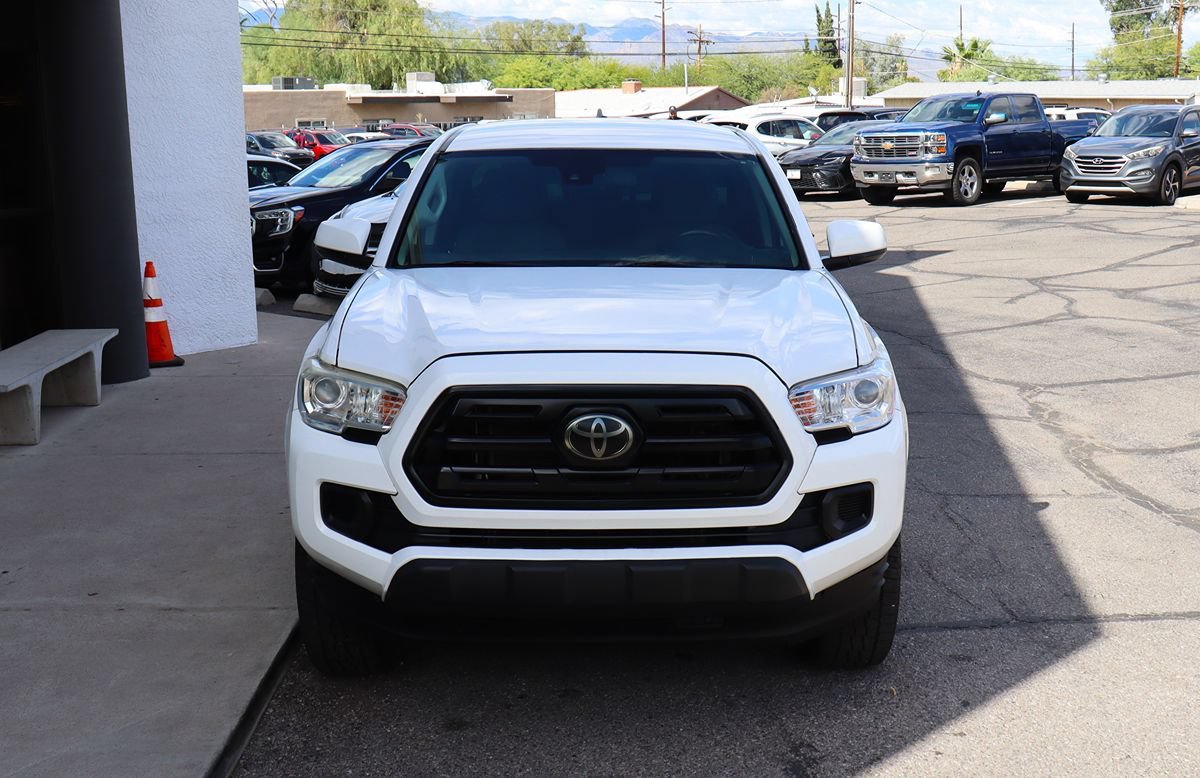Used 2018 Toyota Tacoma SR w/ SR Convenience Package AWD/4WD image 15