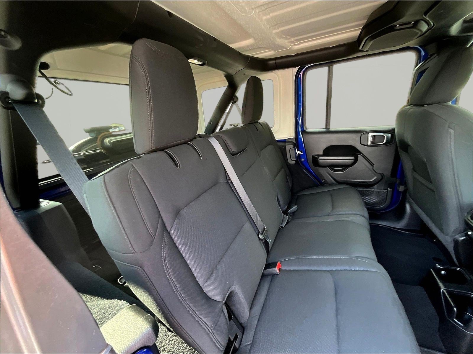 Used 2020 Jeep Wrangler Unlimited Sport S AWD/4WD image 25