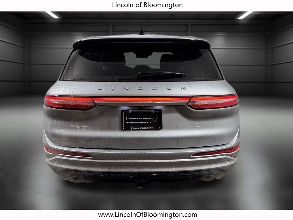 Certified 2023 Lincoln Corsair Reserve w/ Equipment Group 201A image 6