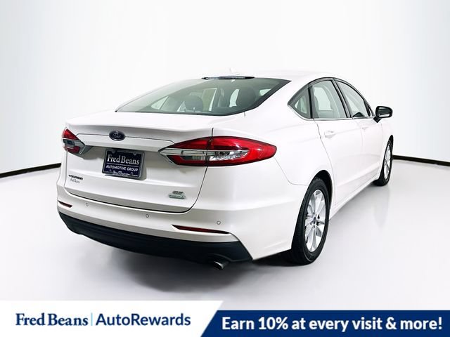 Used 2020 Ford Fusion SE FWD image 9