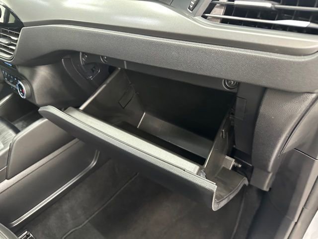 Used 2025 Ford Escape Active image 11